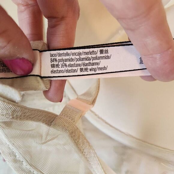 Victoria's Secret Sexy Tee Lace Push Up Bra Size 36D - Picture 4 of 4